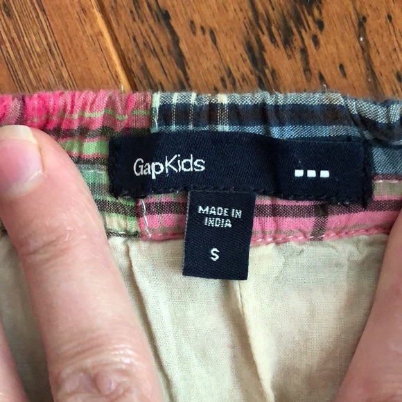 Girls Plaid Gap Skirt - Picture 3 of 4